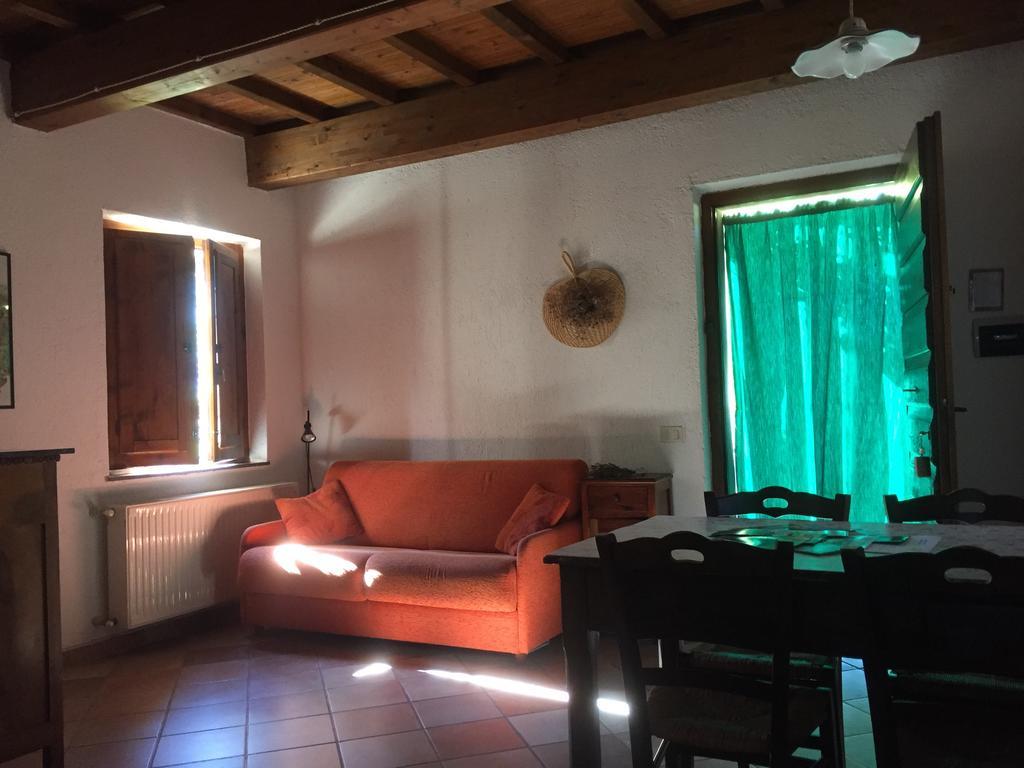 Casale Degli Ulivi Villa Gualdo Tadino Exteriör bild