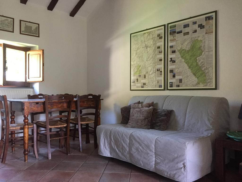 Casale Degli Ulivi Villa Gualdo Tadino Exteriör bild